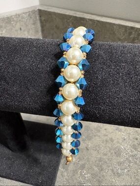 Gold and Blue Pearl Beaded Reversible Bracelet